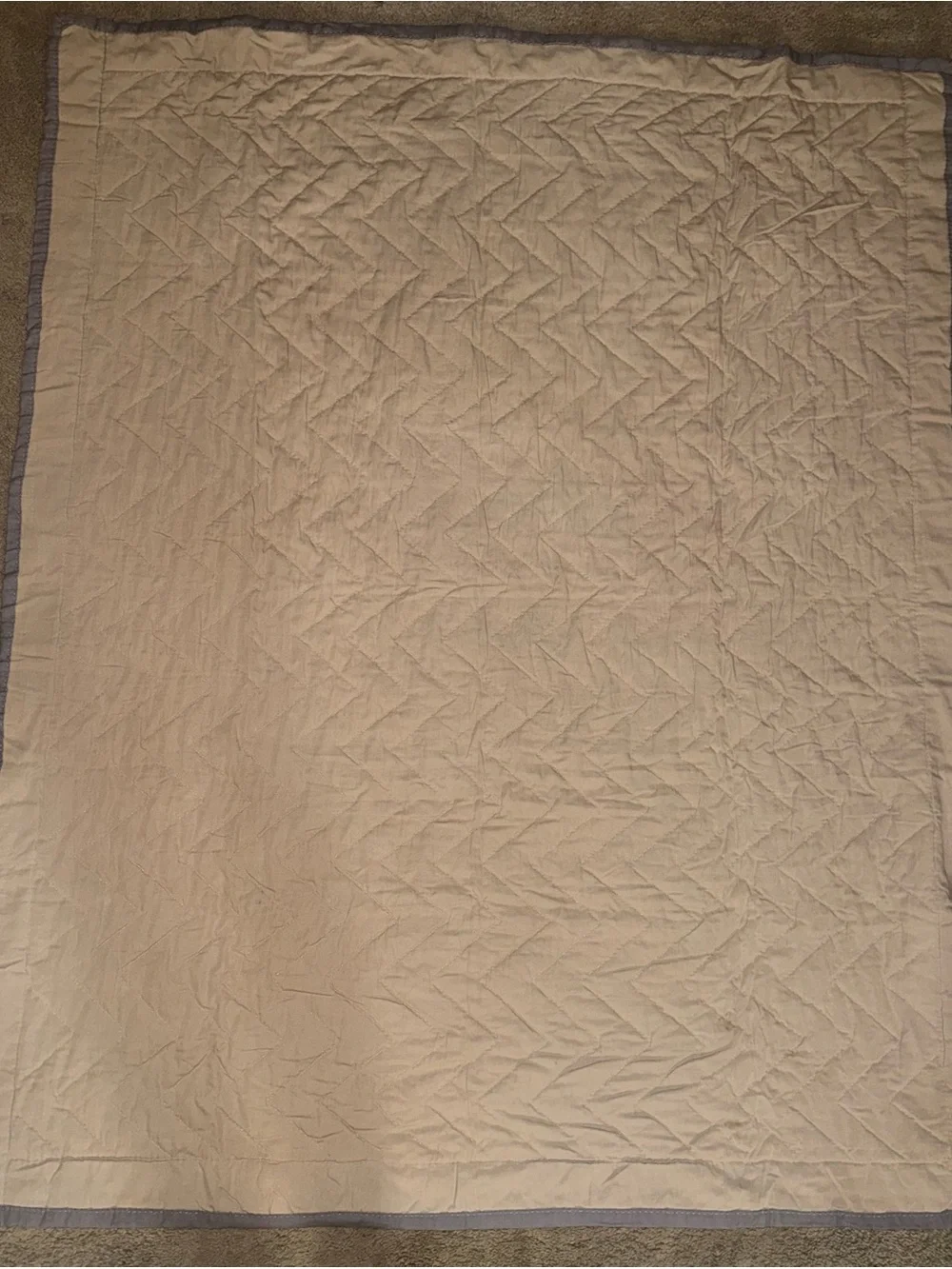 Chevron Stripe Patchwork Quilt in Multi Colors - Cozy Bed Quilt